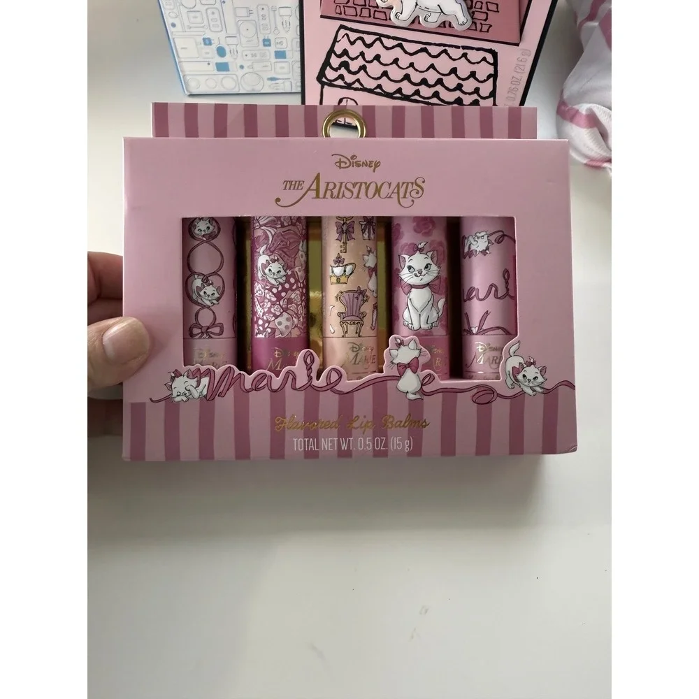 Disney Aristocats Marie Lip Balm & Eyeshadow Palette Duo‎ Gift Set Coquette NEW